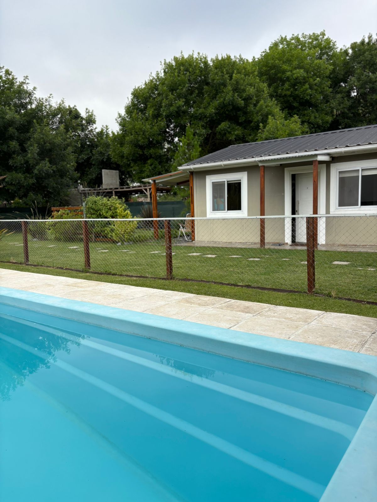 Hermoso Complejo De Cabañas A Pocas Cuadras De La Laguna De Chascomus - Imagen 17